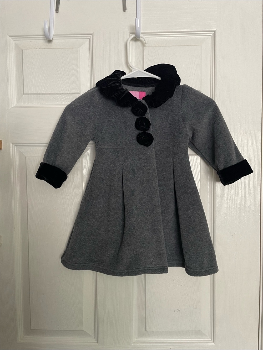 Goodlad Girls 2T Winter Formal Gray Dress Coat with Black Velvet Trim